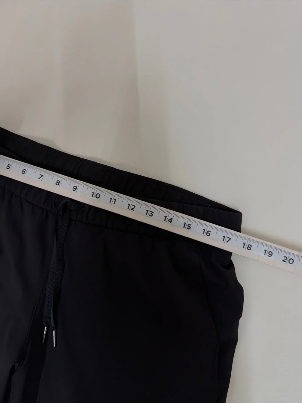 Lululemon Womens On the Fly Jogger Pants Woven Black Size 12 Active Performance